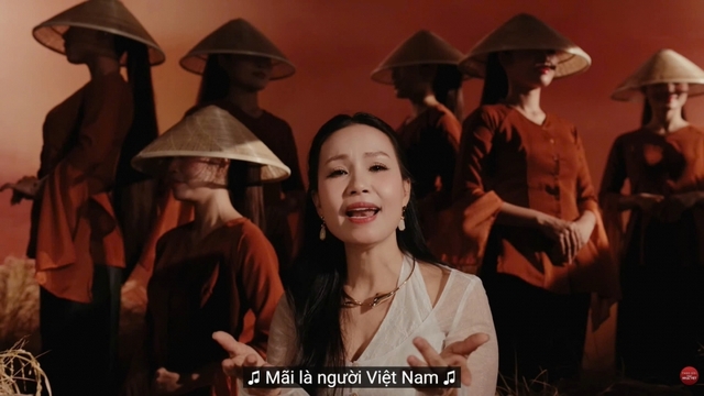 Câu hát “lúa chín không cúi đầu” gây ý kiến trái chiều, NSX xác nhận sẽ sửa MV