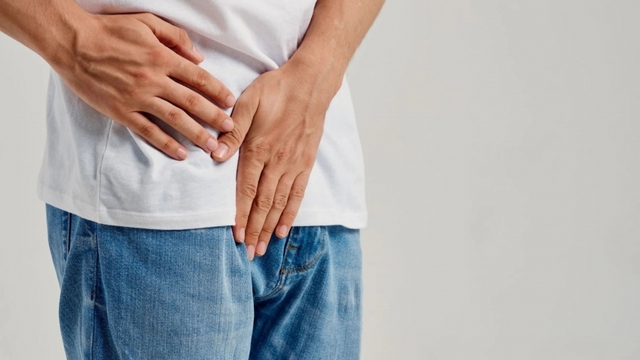 Thủ dâm quá mức, chàng trai 27 tuổi gặp tình trạng “cậu nhỏ” luôn cương