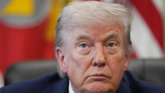 Ông Trump: Iran muốn mở eo biển Hormuz trong lúc ổn định bộ máy lãnh đạo