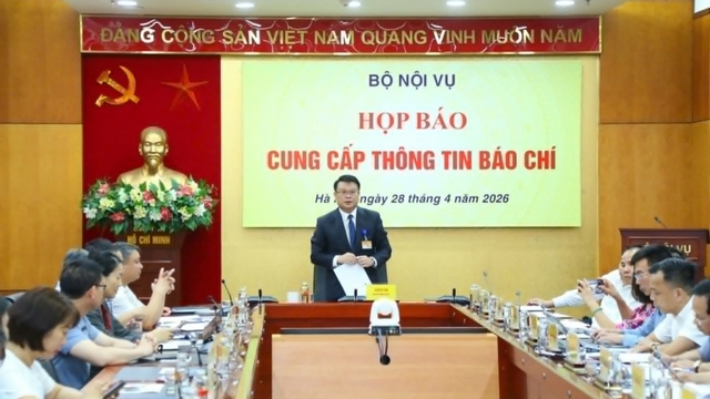 Bộ Nội vụ báo cáo kết quả tinh giản biên chế, tham mưu giao biên chế năm 2026