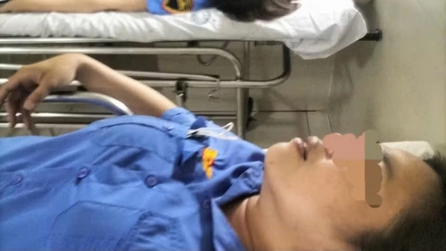 Công an vào cuộc vụ vượt gác chắn hành hung 2 nhân viên đường sắt