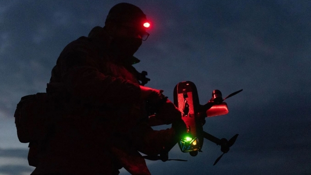 Nga giăng "lưới lửa" siết chặt bầu trời, gây sức ép dồn dập phòng tuyến Ukraine