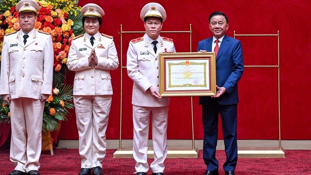 Đồng chí Trần Cẩm Tú dự kỷ niệm 80 năm lực lượng An ninh nội địa