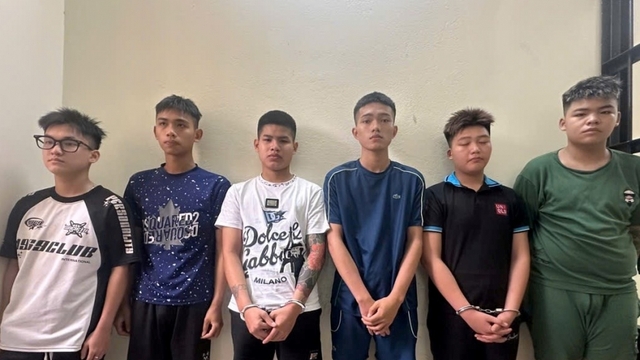 Cầm kiếm truy đuổi, dàn cảnh cướp xe tại Hải Phòng