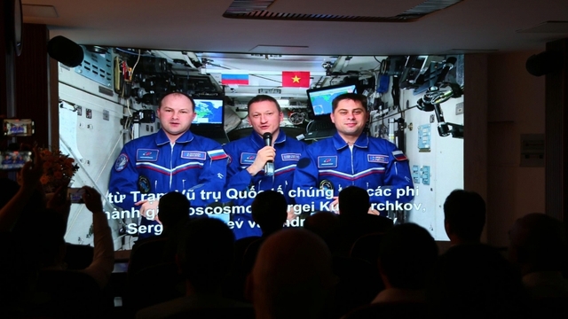 Trưng bày tư liệu về chuyến bay đưa Trung tướng Phạm Tuân vào vũ trụ