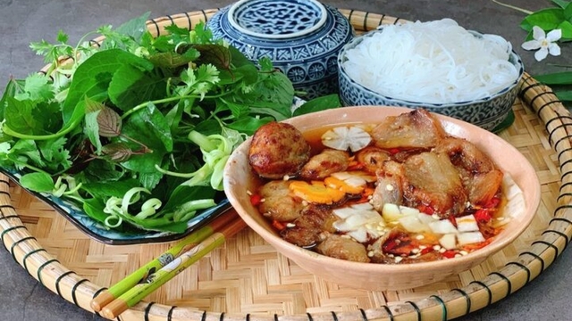 6 món ngon Hà Nội tuyệt vời khi ăn trong mùa hè