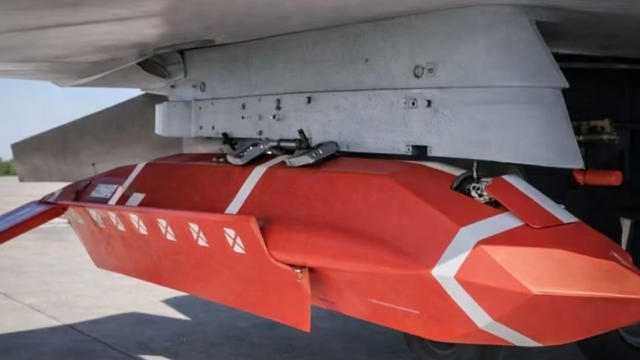 Ukraine hé lộ bí mật tên lửa S-71K của Nga, chỉ ra mắt xích công nghệ nước ngoài