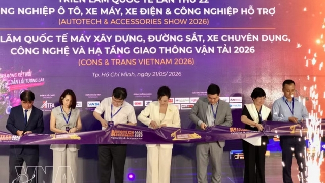 Industrial, transport infrastructure exhibitions open in Ho Chi Minh City