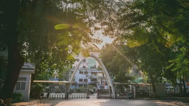 Đại học Bách khoa Hà Nội tìm cách bảo tồn gìn giữ biểu tượng cổng Parabol