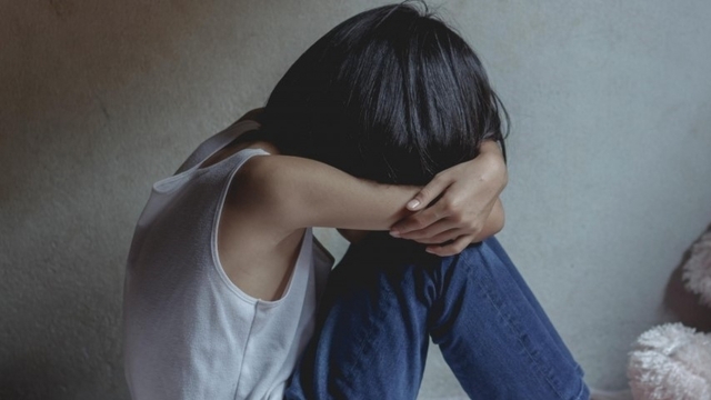 Bạo hành trẻ em: Lỗ hổng hệ thống hay sự vô cảm của cộng đồng?