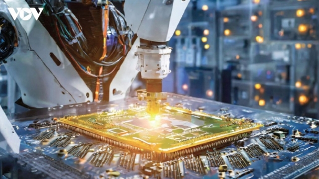 HCM City targets at least four semiconductor projects for Saigon Hi-Tech Park