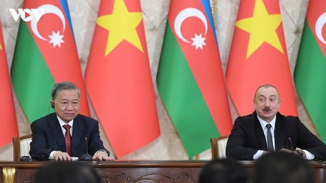 Điện mừng kỷ niệm 108 năm ngày Độc lập Cộng hòa Azerbaijan
