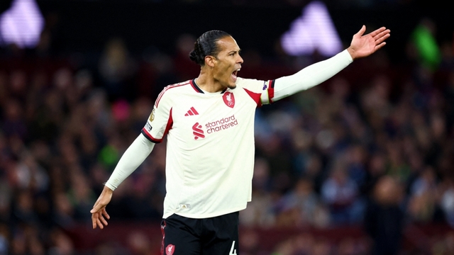 Bảng xếp hạng ngoại hạng Anh mới nhất: Liverpool tụt bậc sau thất bại