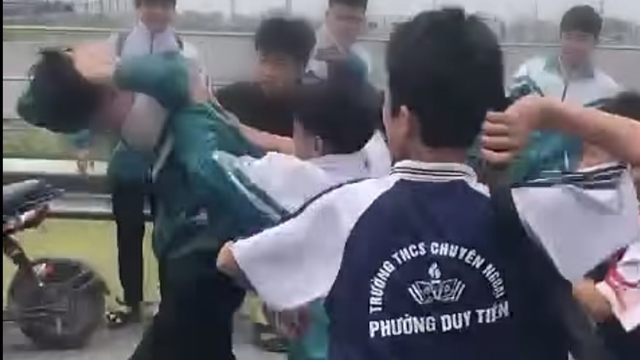 Nam sinh lớp 9 bị đánh hội đồng ở Ninh Bình: Chính quyền địa phương lên tiếng