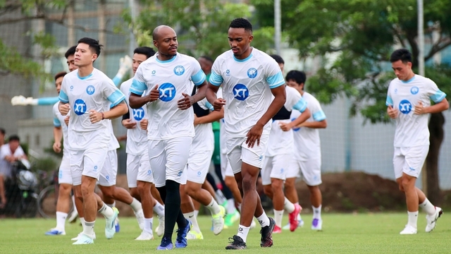 Chuyển nhượng V-League mới nhất: Thêm một ngoại binh chia tay CLB Nam Định
