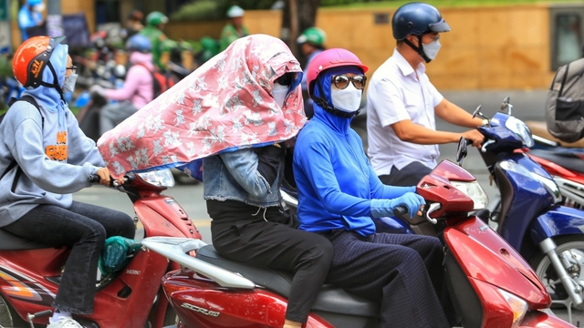 Nam Bộ nắng nóng gay gắt, có nơi trên 37°C trong nhiều ngày tới