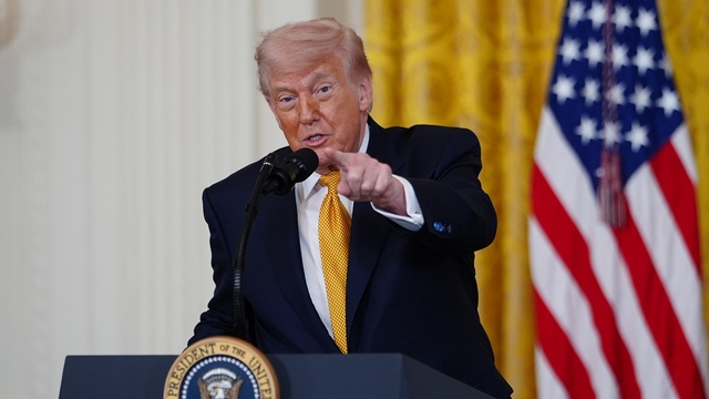 Ông Trump cảnh báo chiến dịch quân sự với Iran “sẽ tiếp diễn”