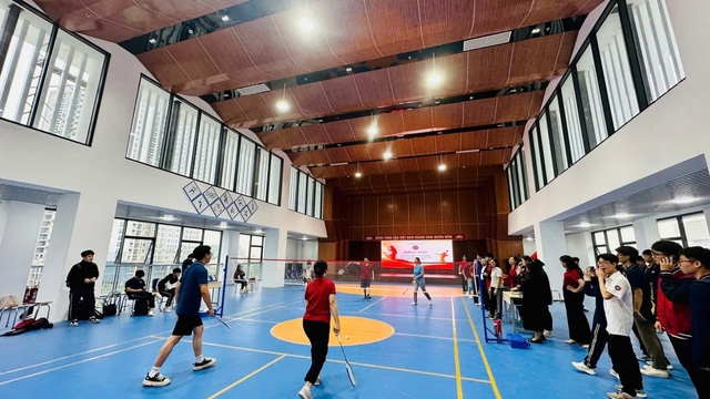 Hà Nội yêu cầu điều chỉnh giờ đón trẻ, hạn chế hoạt động ngoài trời khi nắng nóng