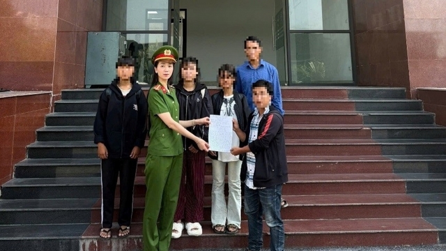 Nóng 24h ngày 30/5: Giải cứu 3 thiếu nữ 13 tuổi bị dụ dỗ làm "việc nhẹ, lương cao"