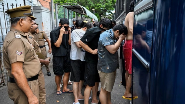Khuyến cáo công dân Việt Nam về bẫy “việc nhẹ, lương cao” tại Sri Lanka