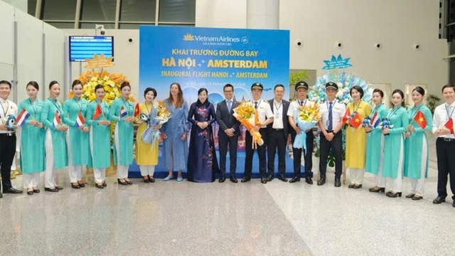 Vietnam Airlines launches Hanoi-Amsterdam air route
