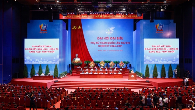 Khơi dậy khát vọng cống hiến, phát huy vai trò phụ nữ Việt Nam trong kỷ nguyên mới