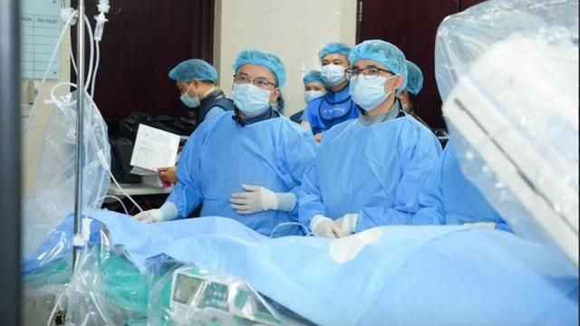 Chủ quan huyết áp cao, người đàn ông 40 tuổi suy thận giai đoạn cuối