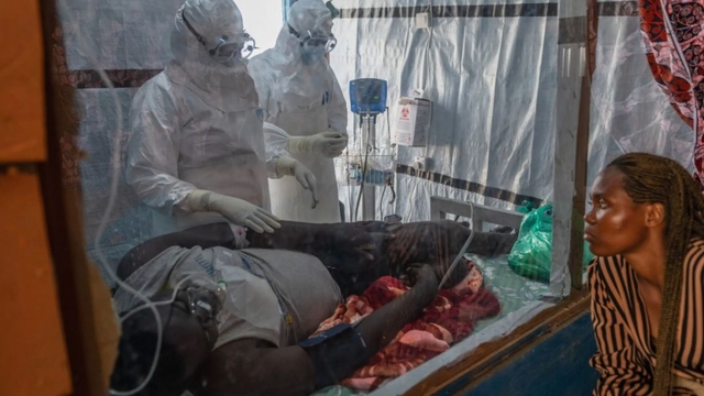 Ebola bùng phát nghiêm trọng ở CHDC Congo, Mỹ nâng mức ứng phó cao nhất
