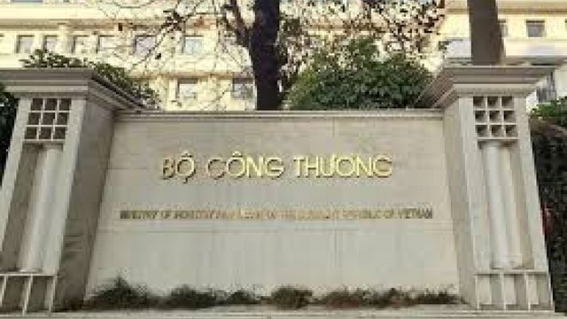 Bộ Công Thương lên tiếng về vụ một cán bộ bị tố cáo lừa đảo
