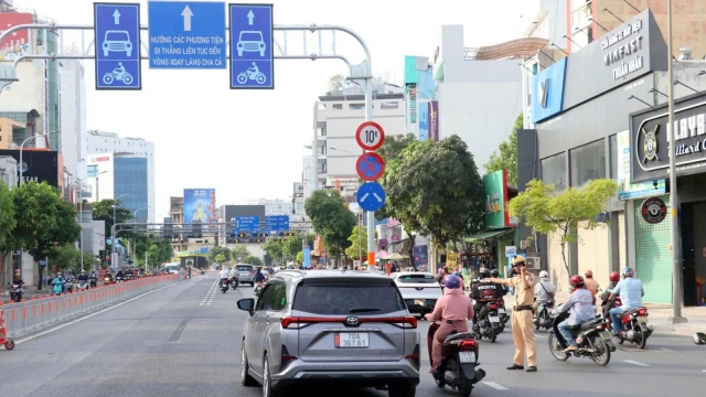 Tính toán bài bản để “nới” không gian lưu thông