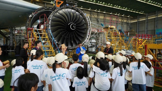 Vietnam Airlines và đối tác lan tỏa yêu thương qua “Chuyến đi mơ ước 2026”