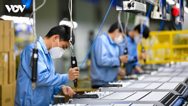 Đừng coi thường lao động kỹ thuật bậc trung