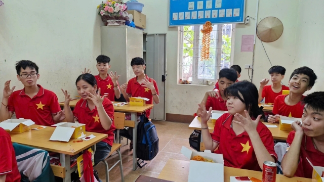Kiểm điểm cá nhân vụ vận động tài trợ tại Trường Giáo dục Chuyên biệt Phú Thọ