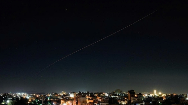 Israel dọa tấn công toàn lực chống Iran nếu bị khiêu khích
