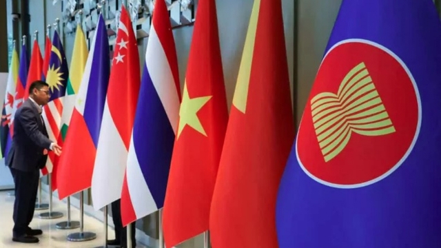 Vietnam leads push to realize ASEAN Community Vision 2045