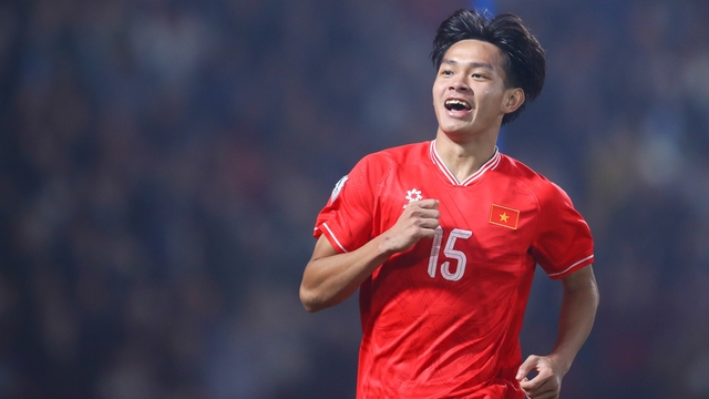 Nhà vô địch ASEAN Cup lên bàn mổ, HLV Kim Sang Sik mất tiền đạo chất lượng