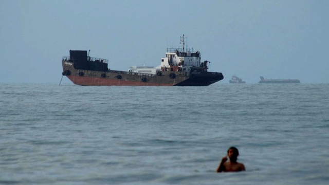 CENTOM hỗ trợ sơ tán 1.000 tàu hàng ra khỏi eo biển Hormuz