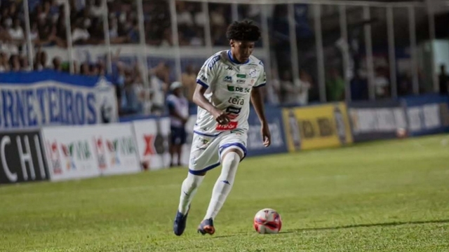Chuyển nhượng V-League 2026/2027: SLNA sắp có ngoại binh "xịn" thay thế Olaha