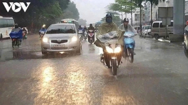 Thời tiết ngày 31/7: Mưa dông, trời dịu mát