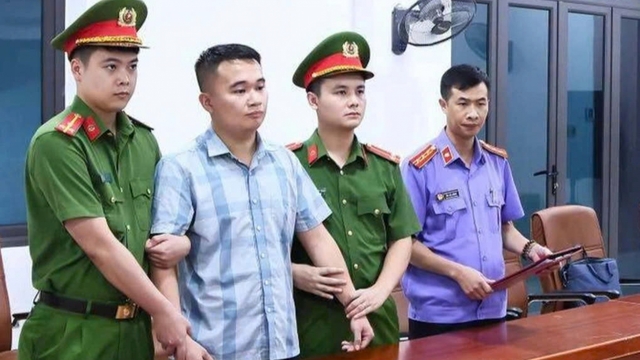 Nóng 24h ngày 14/7: Diễn biến mới vụ điểm 10 môn Toán ở Tuyên Quang