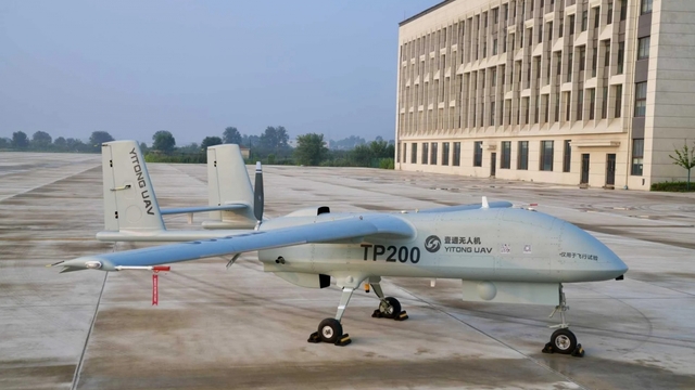 UAV Yitong TP200 - sản phẩm lưỡng dụng đáng gờm của Trung Quốc