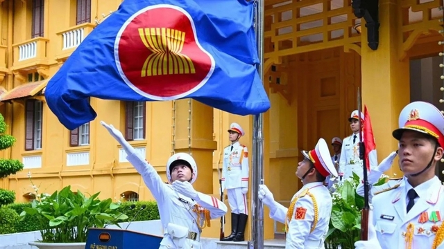Việt Nam đồng hành cùng ASEAN bước vào giai đoạn phát triển mới