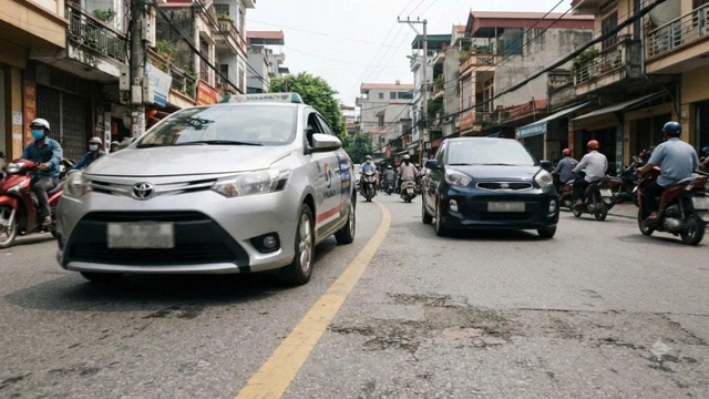 Ô tô đè vạch vàng liền nét, chưa lấn làn: Có bị phạt?