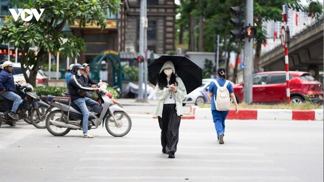 Thời tiết ngày 1/9: Miền Bắc nắng nóng, miền Trung mưa lớn