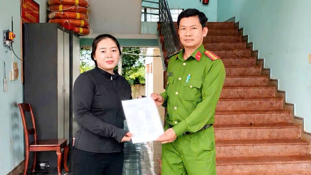 Bất ngờ nhận lại 100 triệu đồng chuyển nhầm