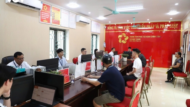 Cách chữa bệnh nói nhiều làm ít của lãnh đạo