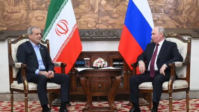 Nga tuyên bố sát cánh cùng Iran giữa vòng vây trừng phạt