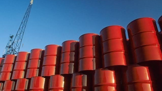 Giá xăng dầu hôm nay 12/9: Giá dầu thế giới giảm