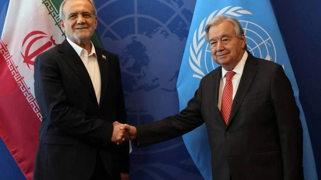 Tổng thư ký Liên hợp quốc Antonio Guterres thảo luận với Tổng thống Iran