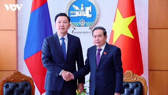 NA President meets Mongolian Prime Minister